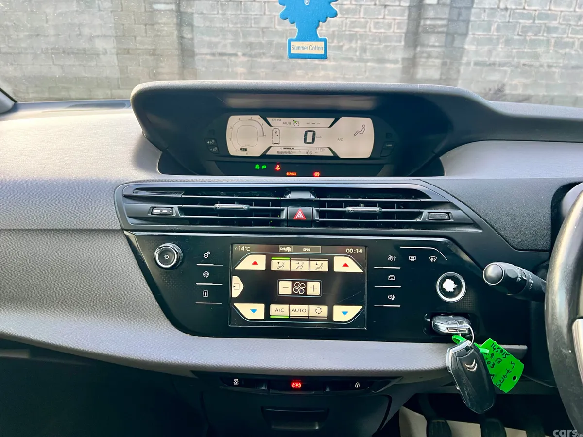 Citroen C4 Hatchback, Diesel, 2016, White