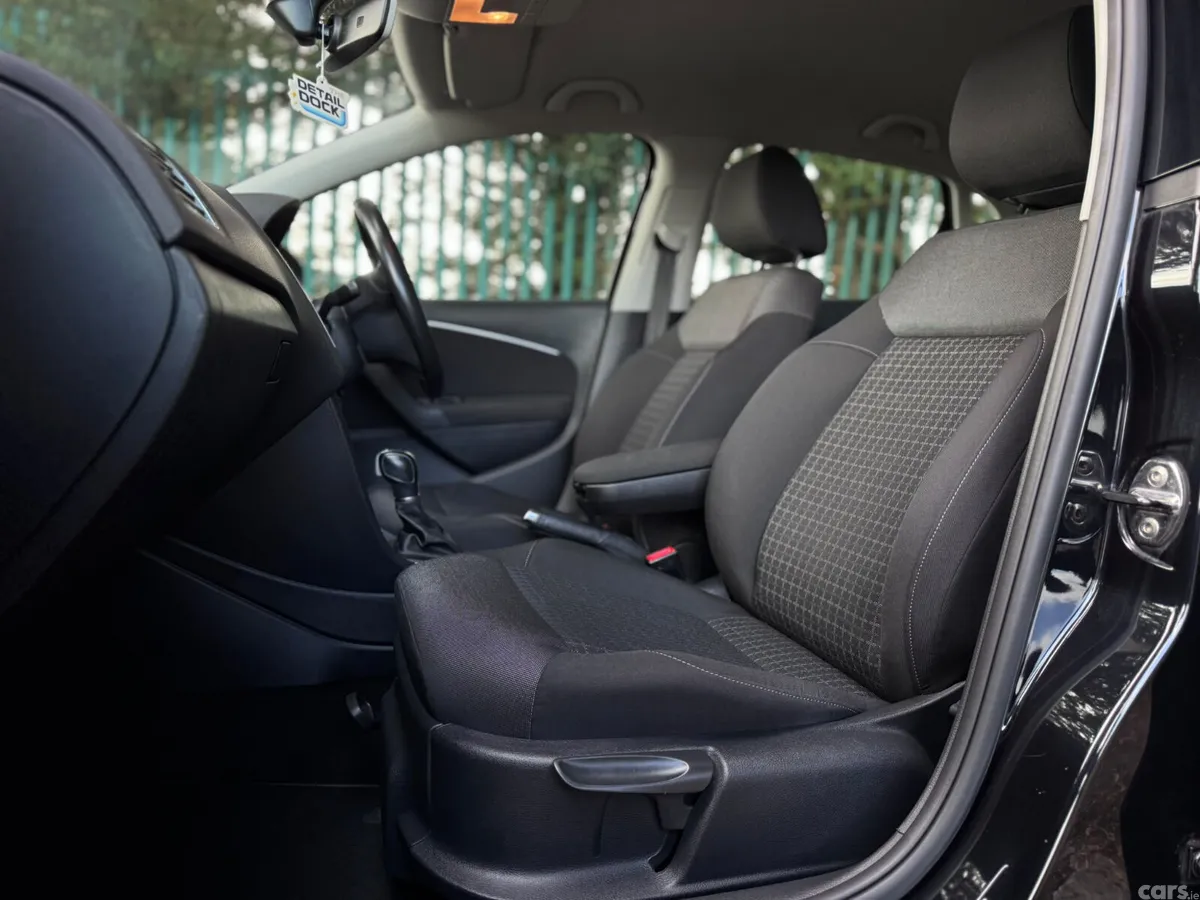 Volkswagen Polo Hatchback, Petrol, 2017, Black