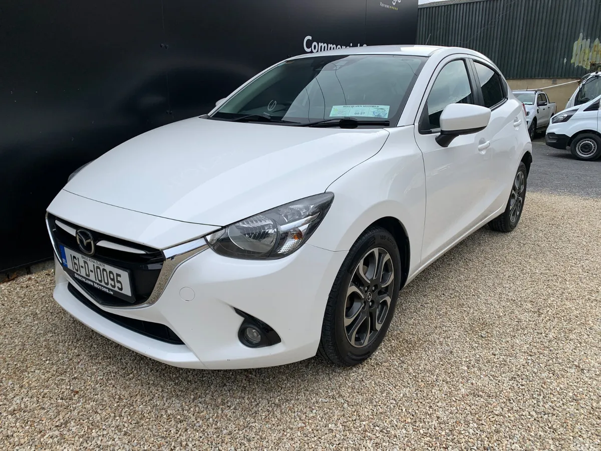 Mazda Mazda2 Hatchback, Petrol, 2016, White