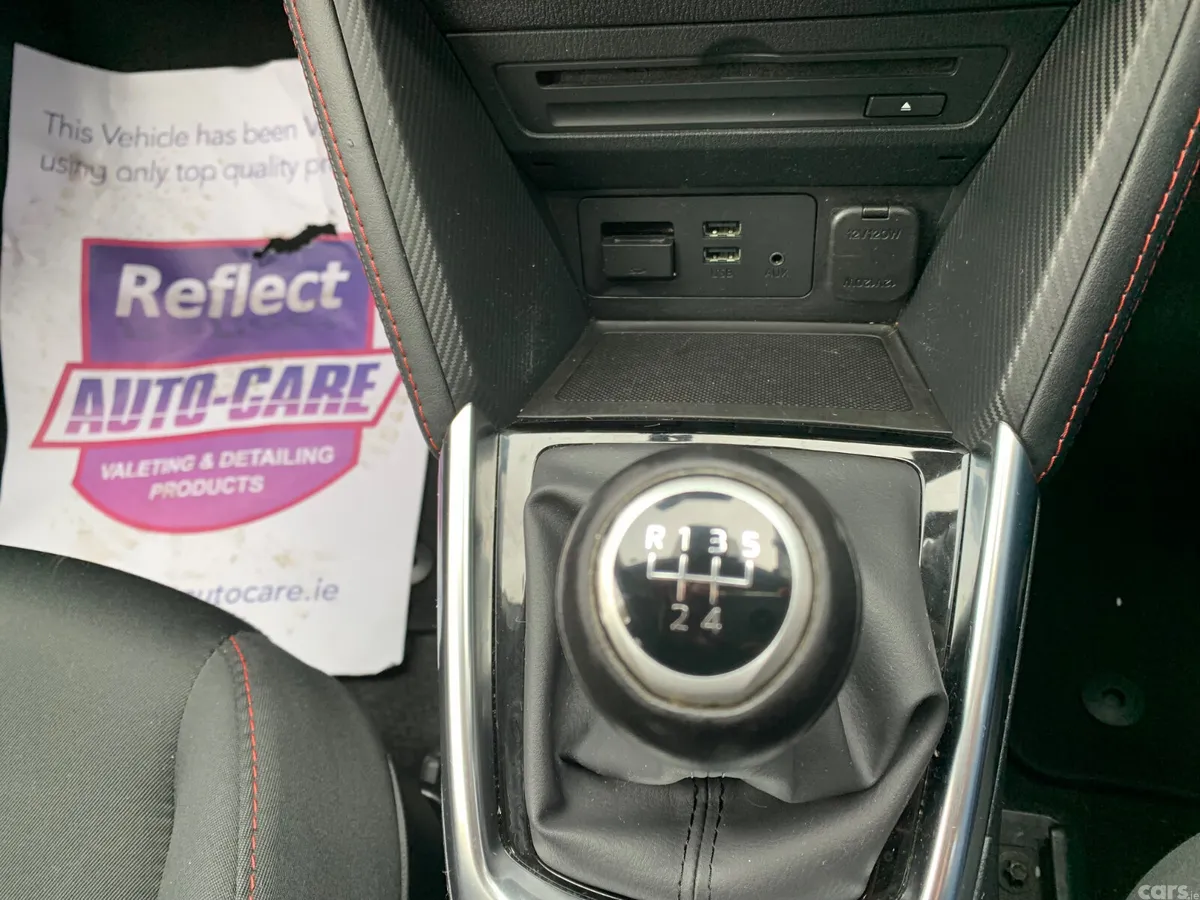 Mazda Mazda2 Hatchback, Petrol, 2016, White