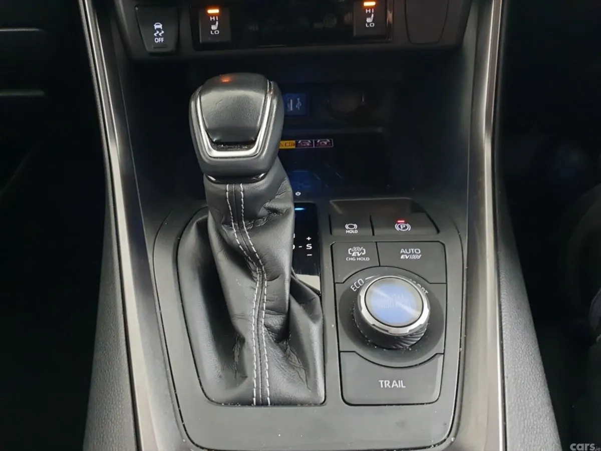 Toyota RAV4 SUV, Petrol Hybrid, 2024, Grey
