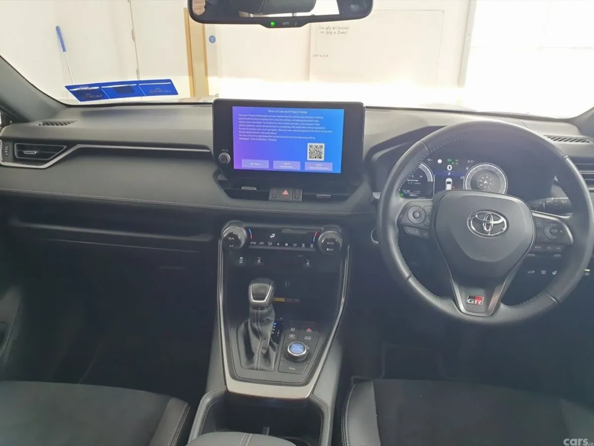 Toyota RAV4 SUV, Petrol Hybrid, 2024, Grey