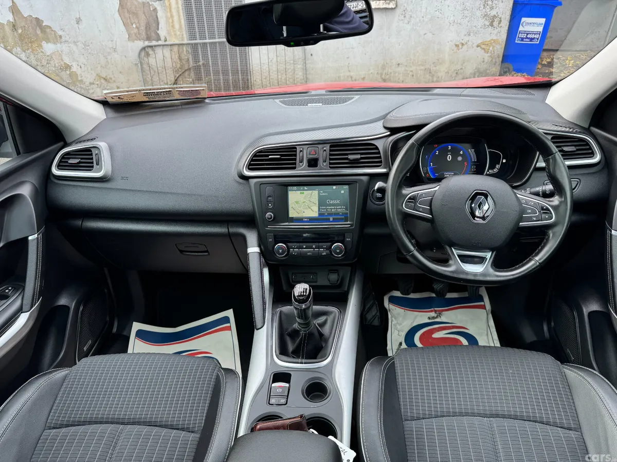 Renault Kadjar SUV, Diesel, 2019, Red