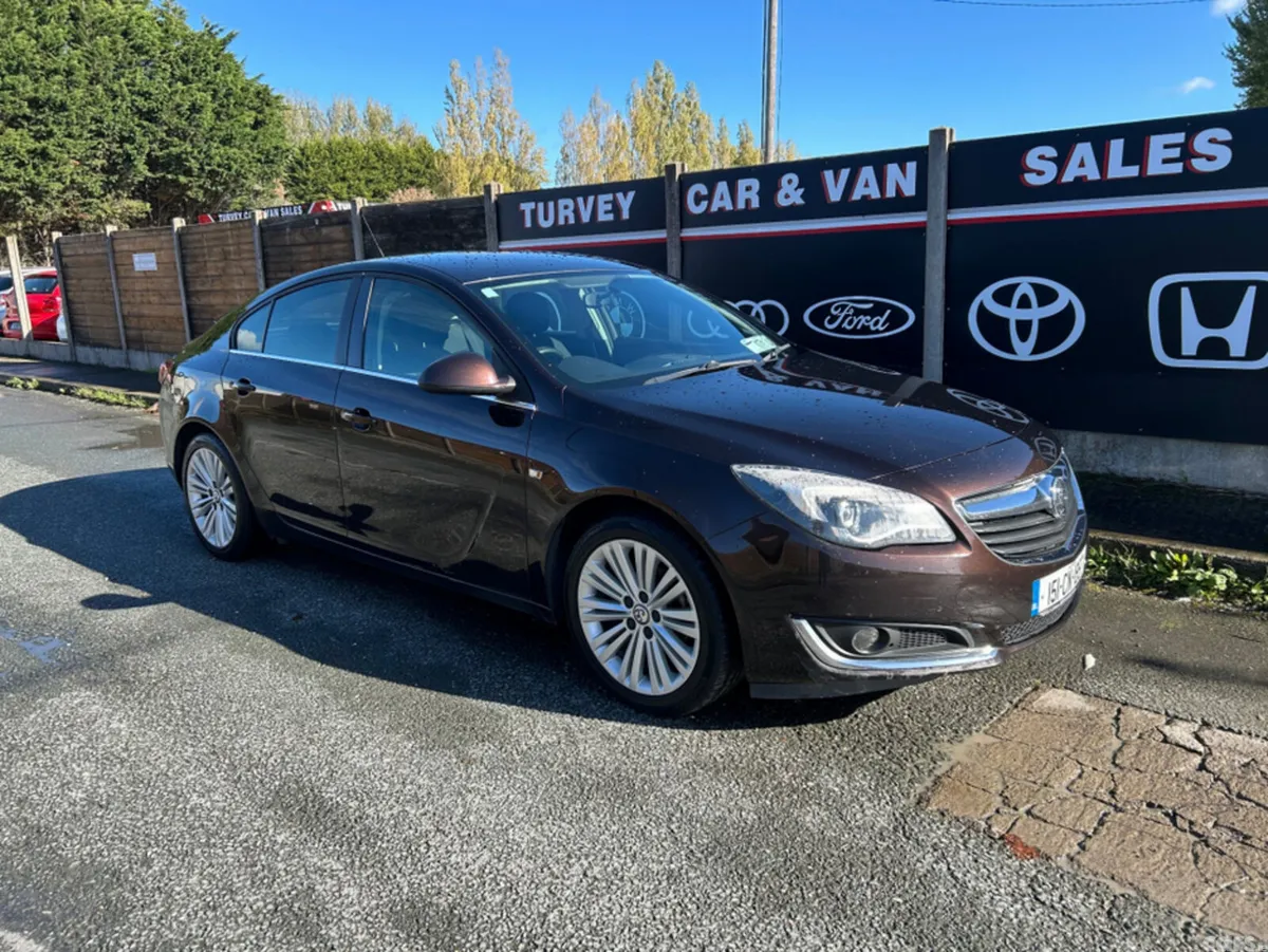 Opel Insignia Hatchback, Diesel, 2015, Brown