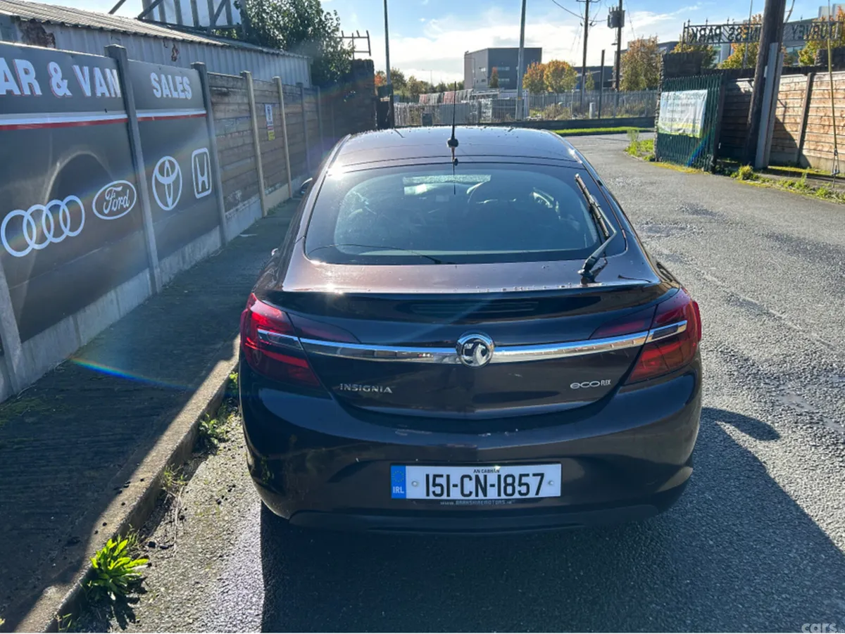 Opel Insignia Hatchback, Diesel, 2015, Brown