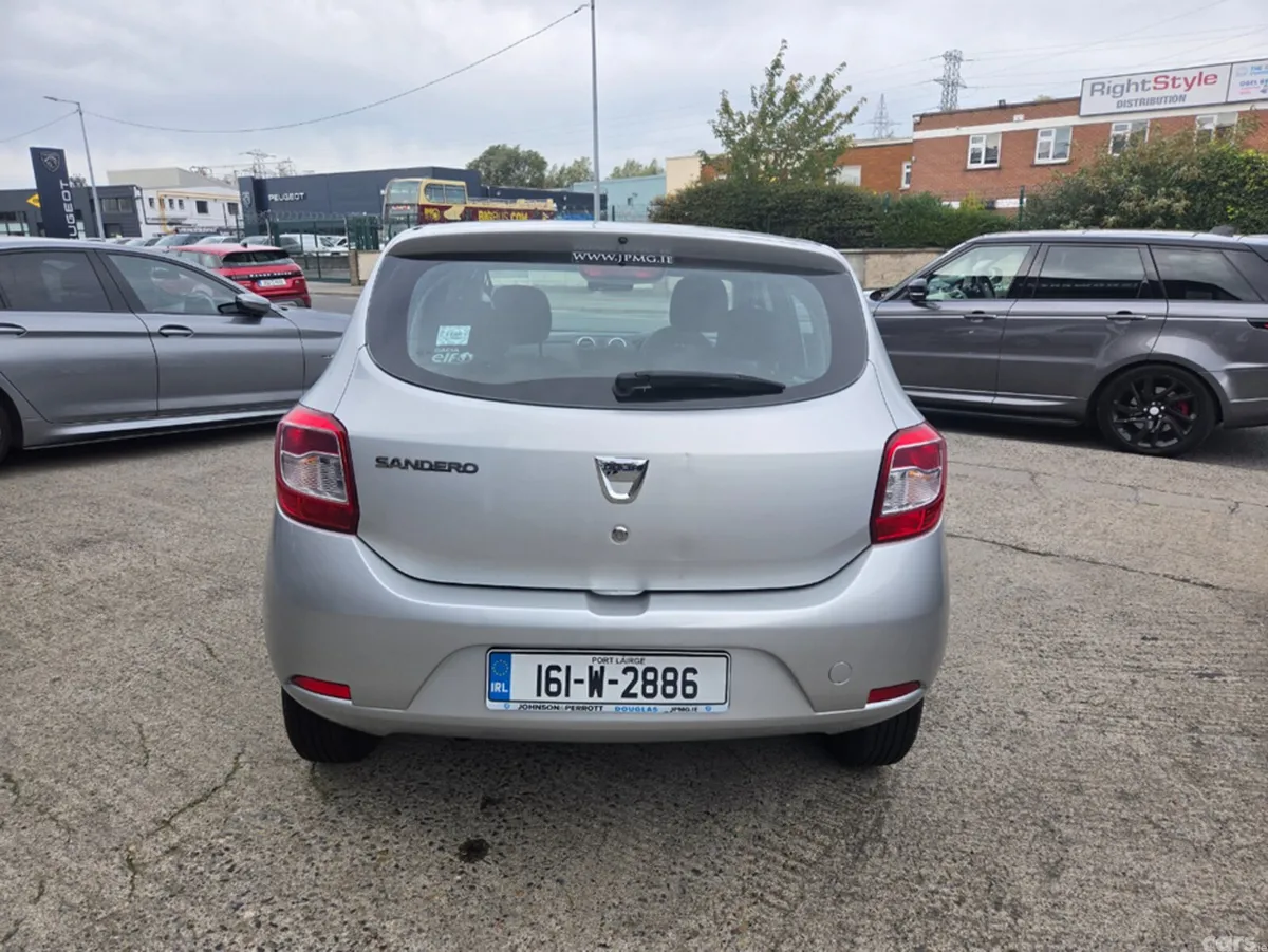 Dacia Sandero Hatchback, Petrol, 2016, Silver