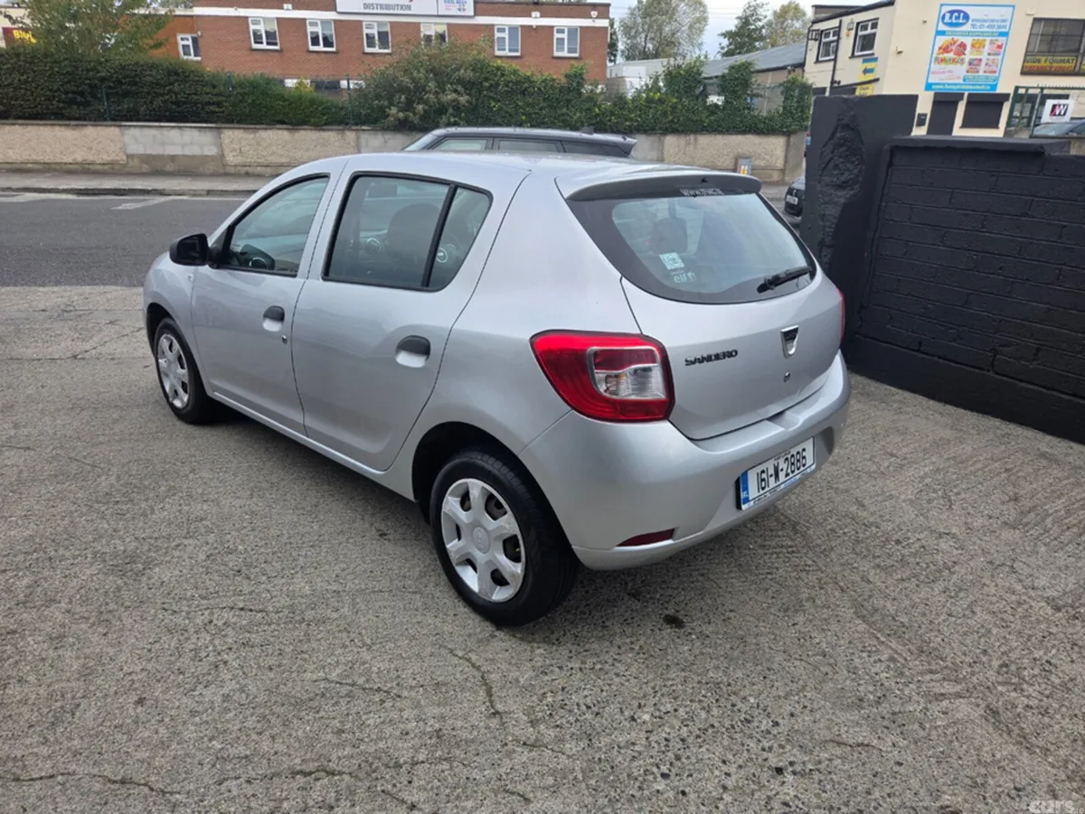 Dacia Sandero Hatchback, Petrol, 2016, Silver