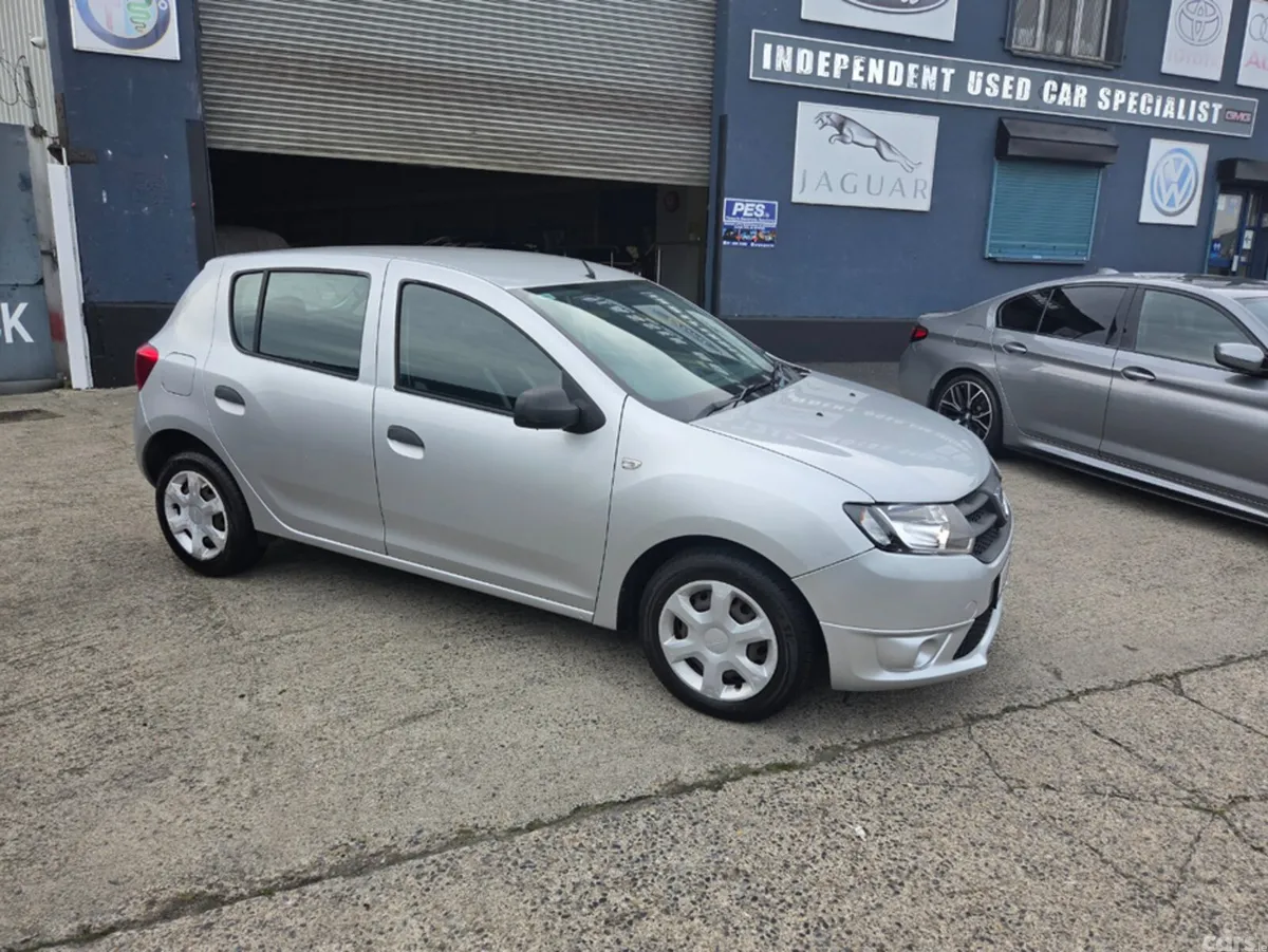 Dacia Sandero Hatchback, Petrol, 2016, Silver