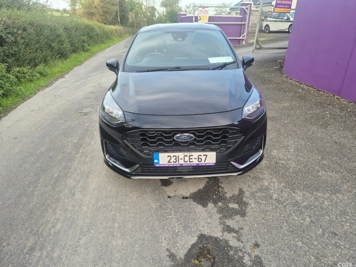 Ford Fiesta Hatchback, Petrol, 2023, Black
