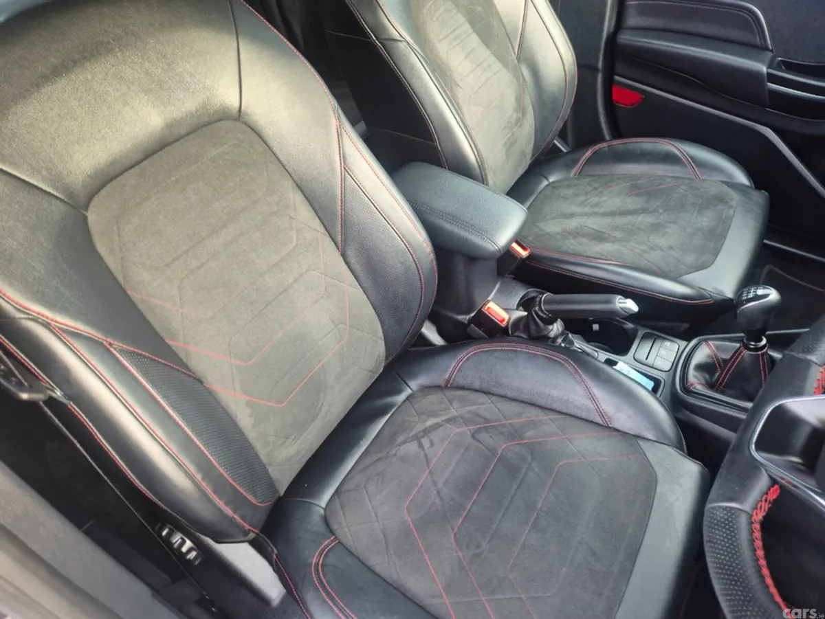 Ford Fiesta Hatchback, Petrol, 2023, Black
