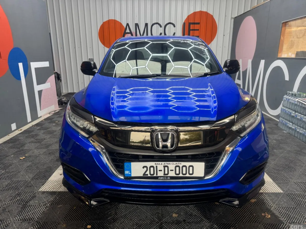 Honda Vezel SUV, Petrol Hybrid, 2020, Blue
