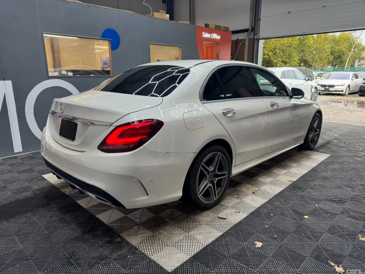 Mercedes-Benz C-Class Saloon, Diesel, 2019, White