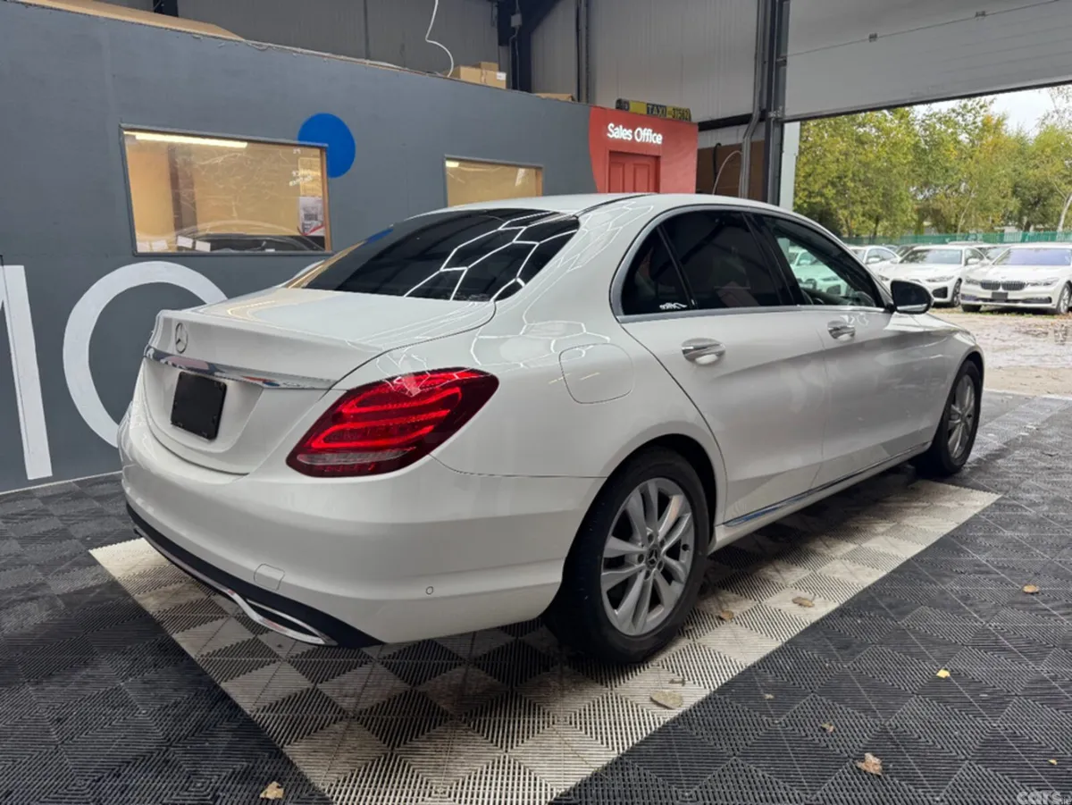 Mercedes-Benz C-Class Saloon, Petrol, 2017, White