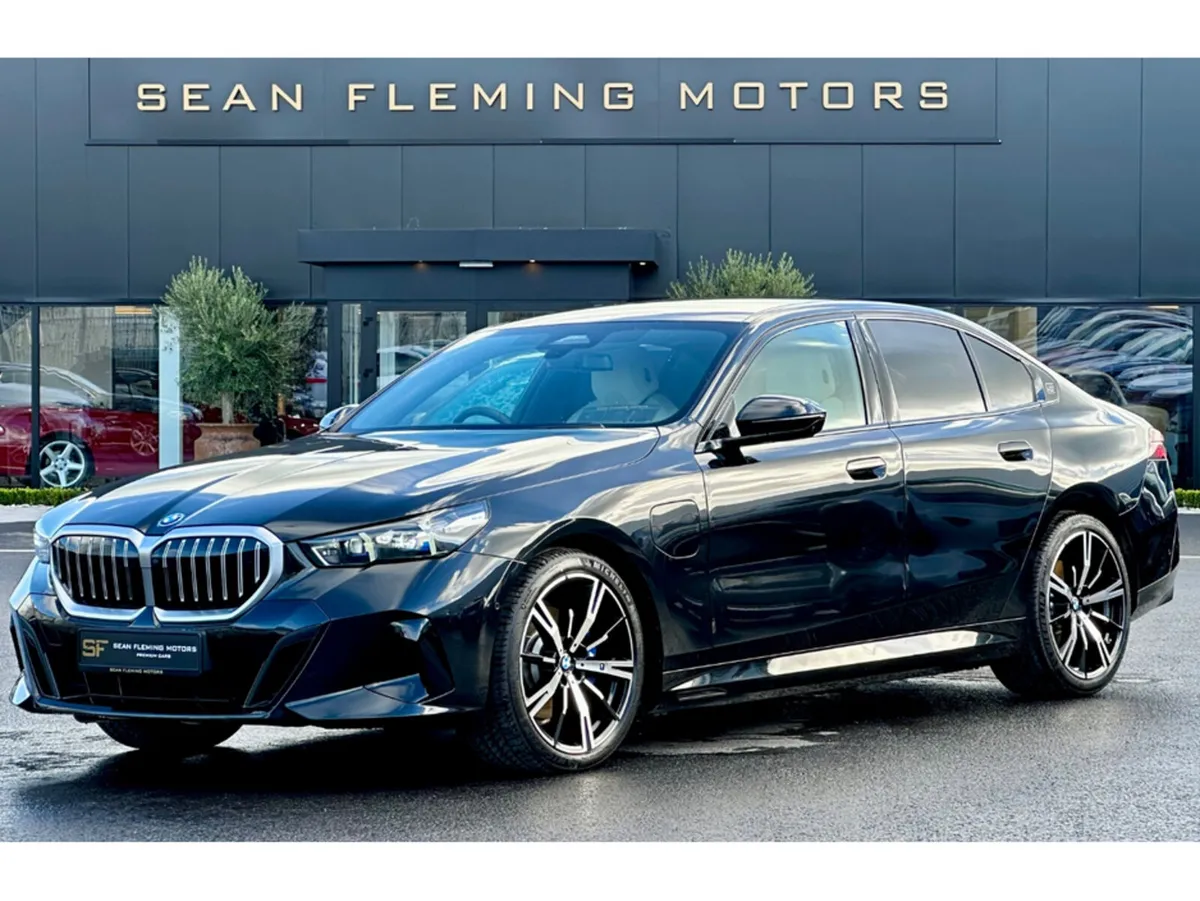 BMW 5-Series Saloon, Petrol Hybrid, 2026, Black