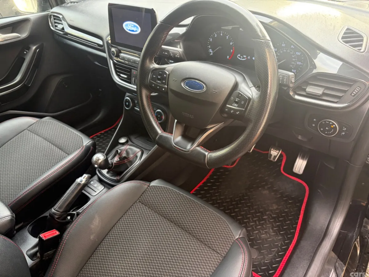 Ford Fiesta Hatchback, Petrol, 2021, Black