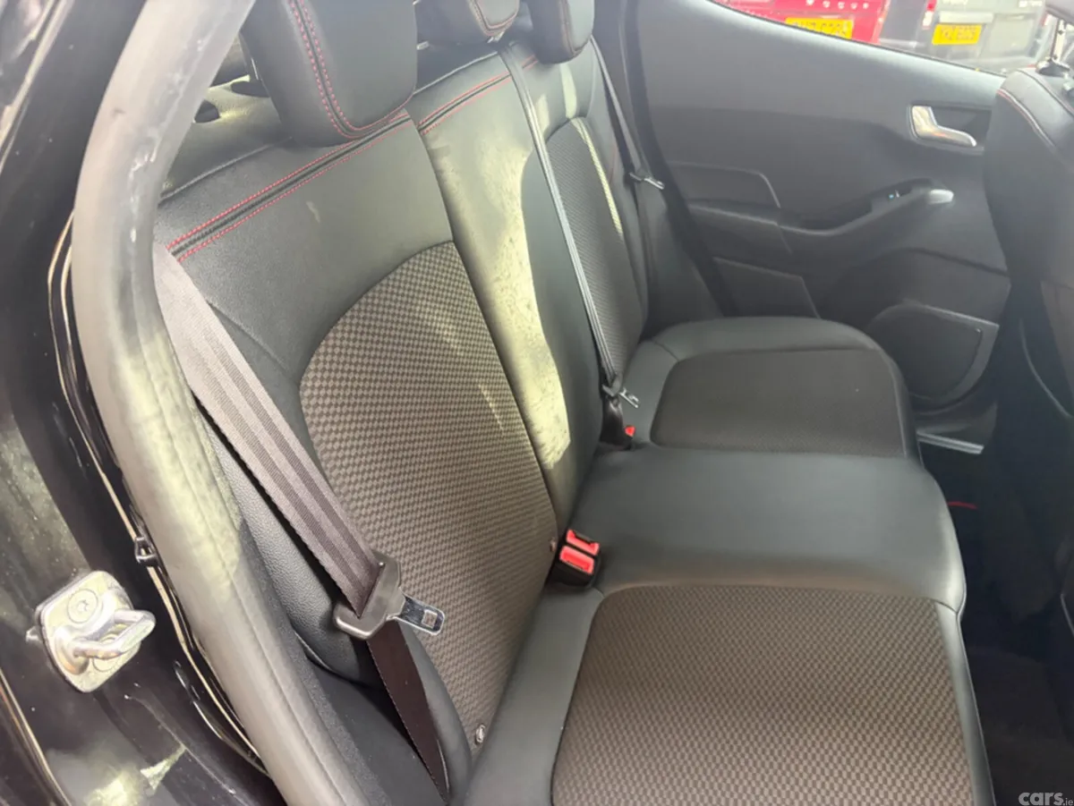 Ford Fiesta Hatchback, Petrol, 2021, Black