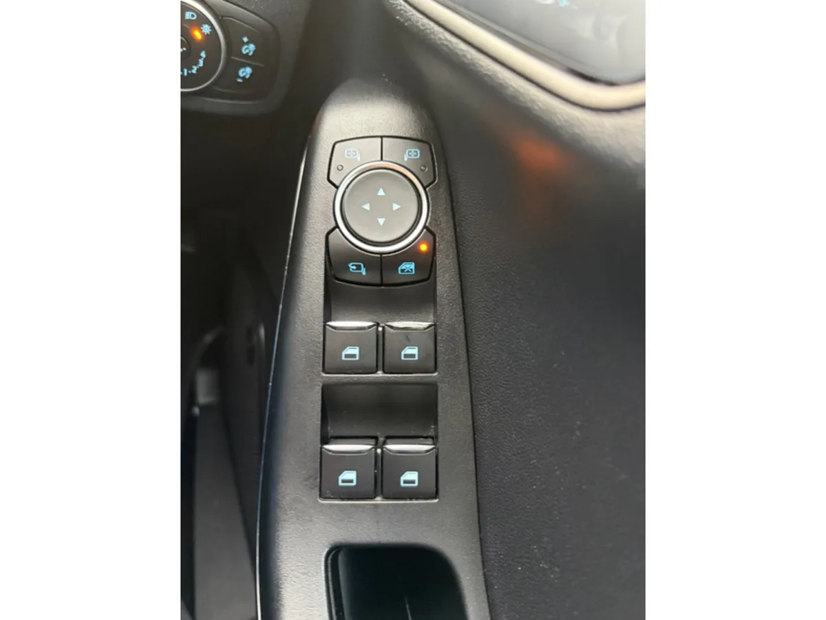 Ford Fiesta Hatchback, Petrol, 2021, Black