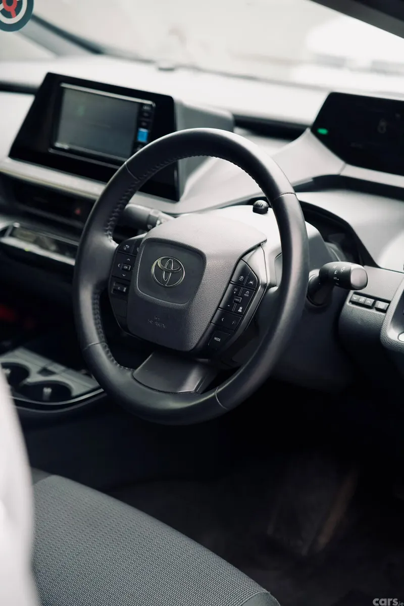 Toyota Prius Saloon, Petrol Hybrid, 2023, Silver