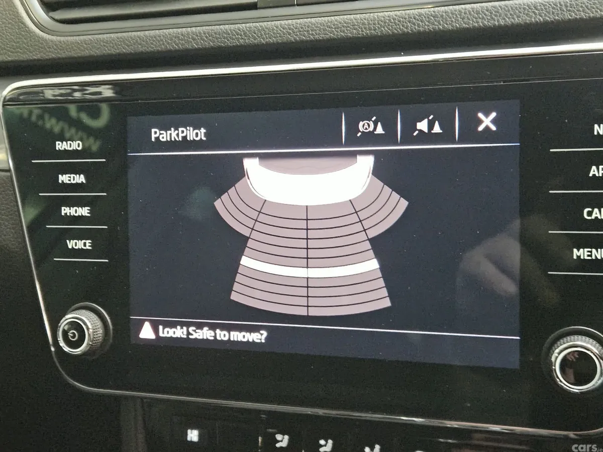 Skoda Superb Saloon, Diesel, 2018, Grey
