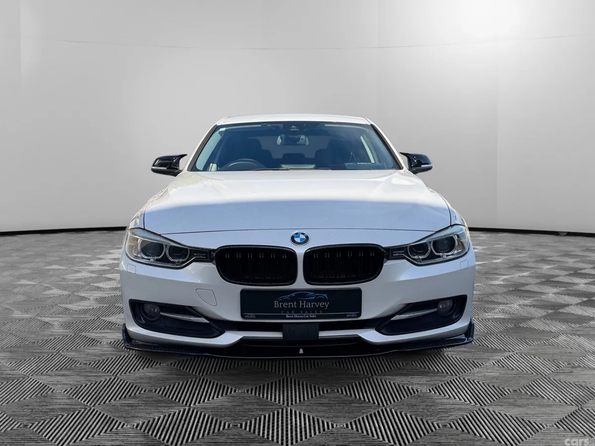 BMW 3-Series Saloon, Diesel, 2015, White