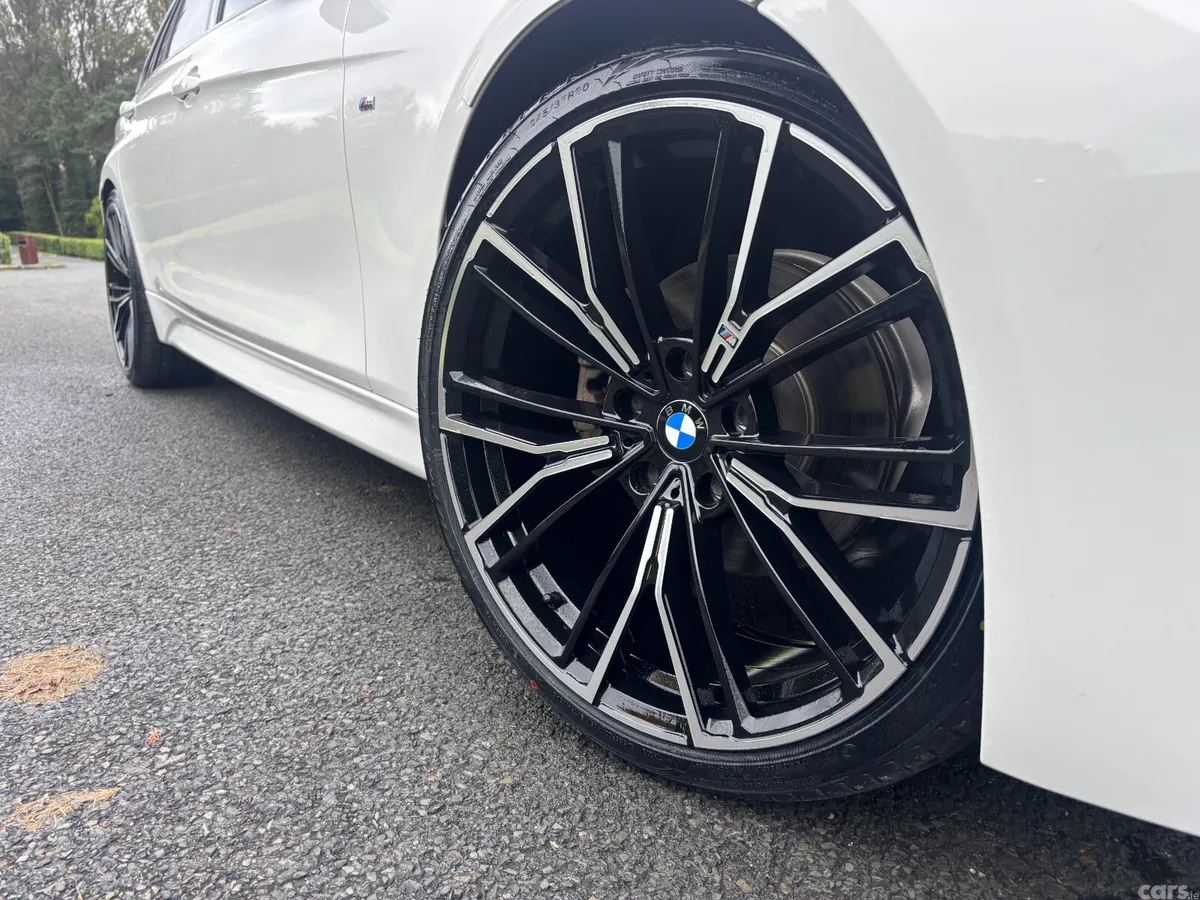BMW 3-Series Estate, Diesel, 2017, White