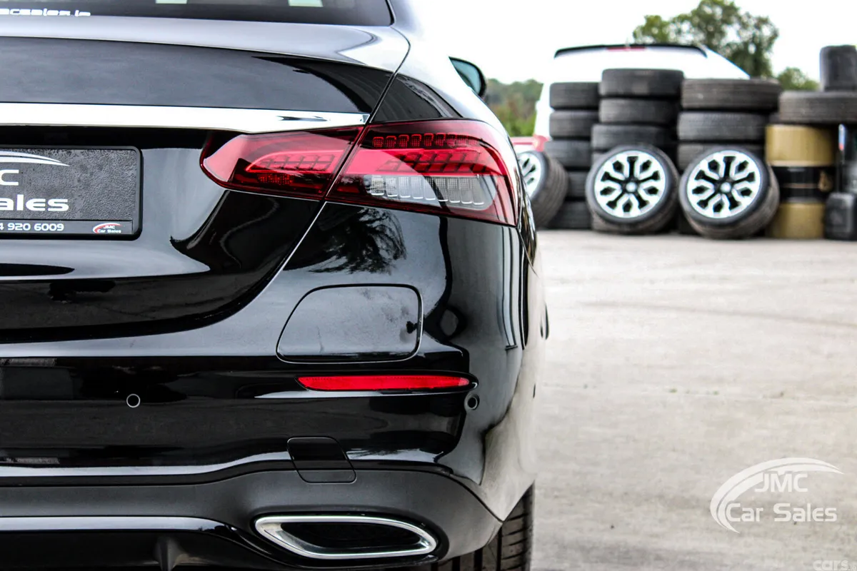 Mercedes-Benz E-Class Saloon, Diesel Plug-in Hybrid, 2022, Black