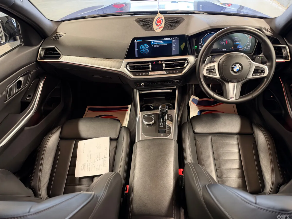 BMW 3-Series Saloon, Petrol Hybrid, 2020, Blue