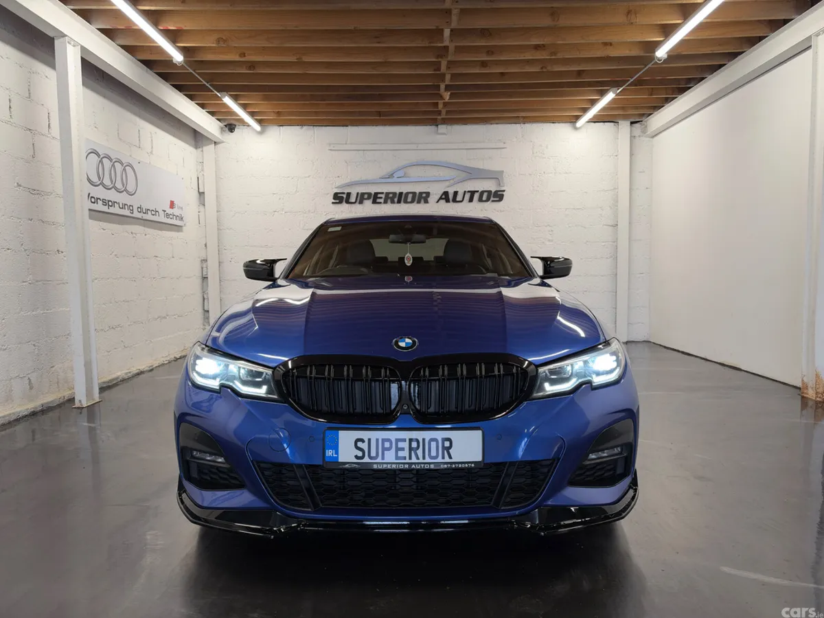 BMW 3-Series Saloon, Petrol Hybrid, 2020, Blue