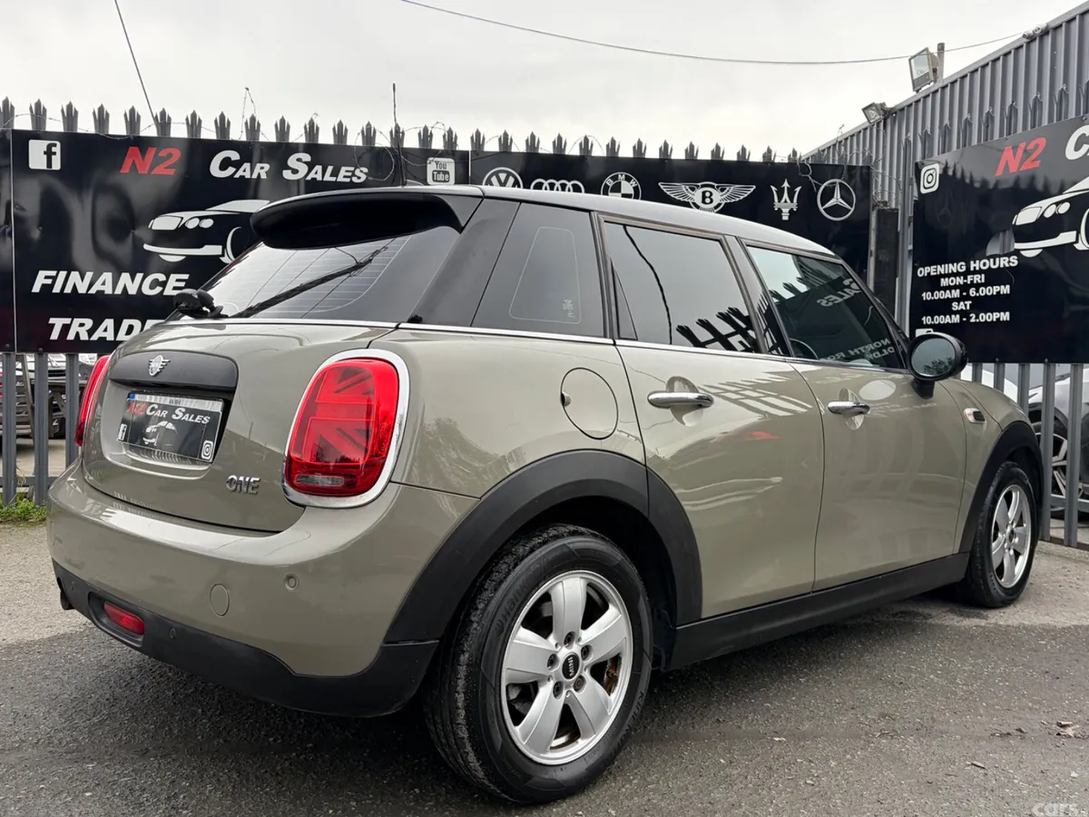 Mini Cooper Hatchback, Petrol, 2018, Grey