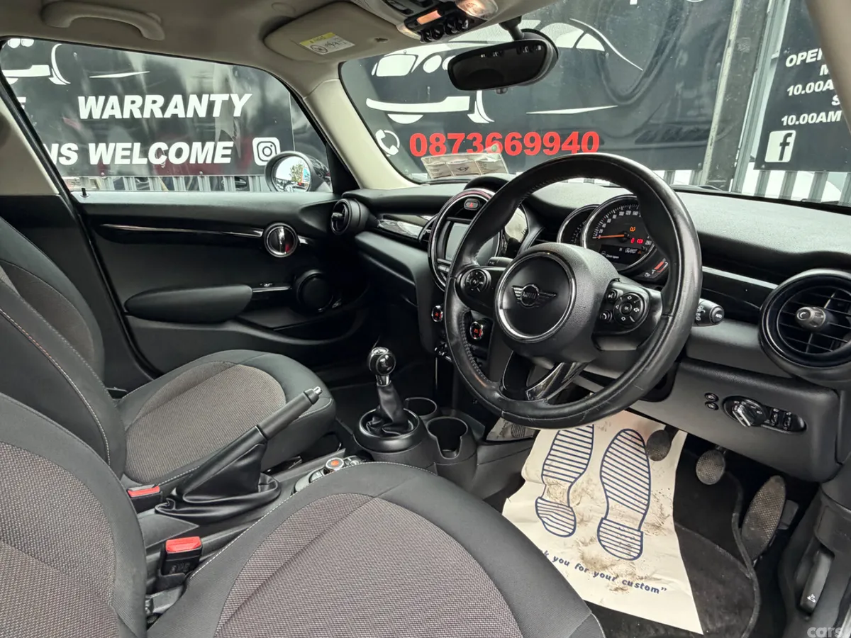 Mini Cooper Hatchback, Petrol, 2018, Grey