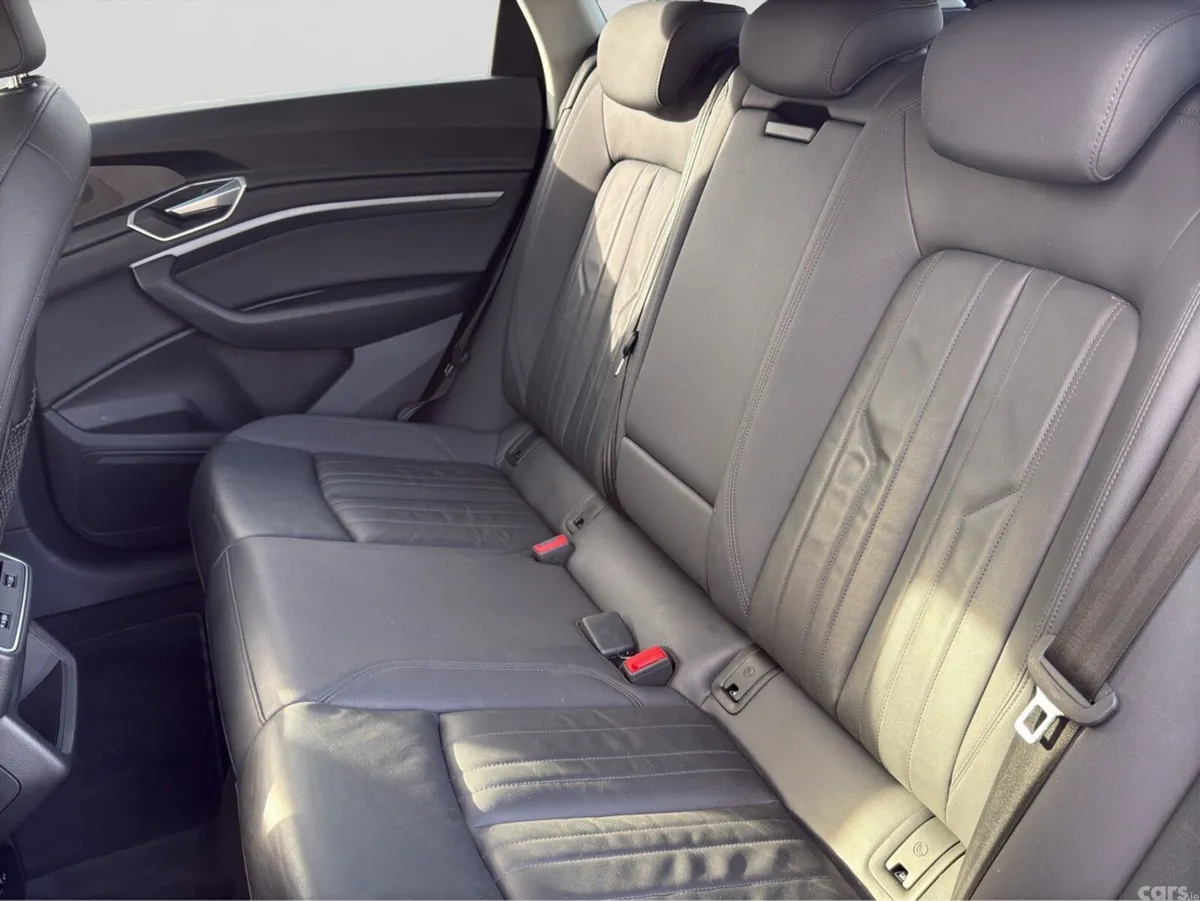 Audi e-tron Estate, Electric, 2020, Blue