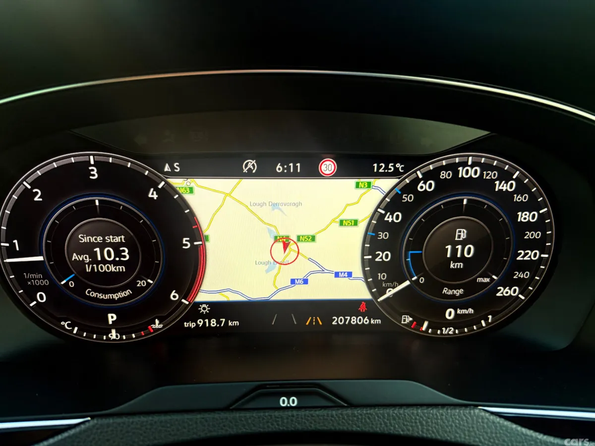 Volkswagen Passat Saloon, Diesel, 2019, Black