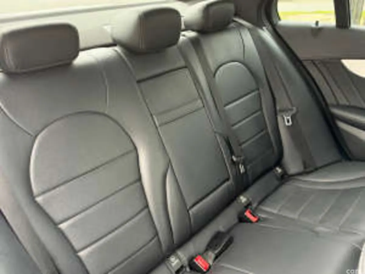 Mercedes-Benz C-Class Saloon, Diesel, 2015, Silver