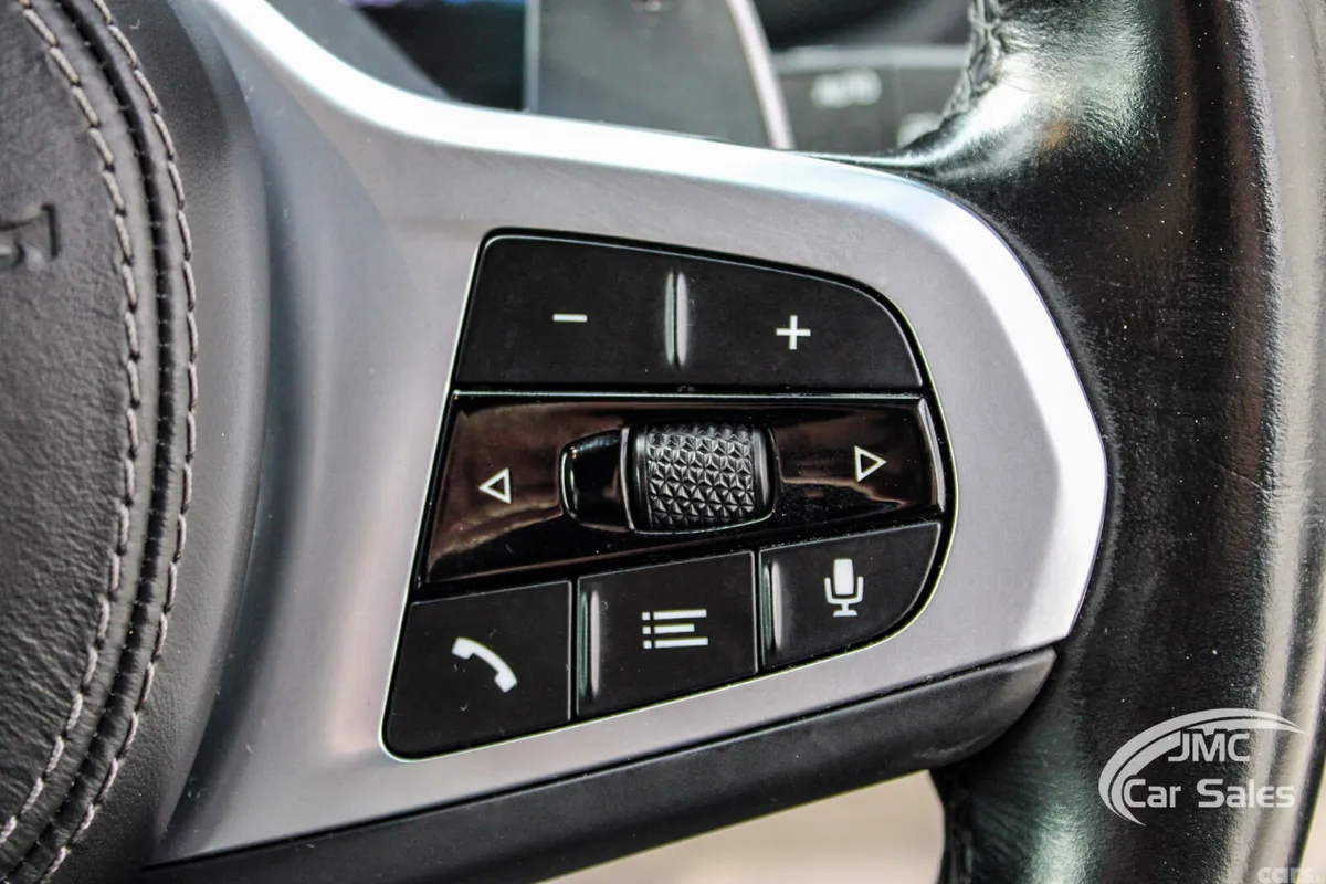 BMW X5 SUV, Petrol Plug-in Hybrid, 2022, Grey