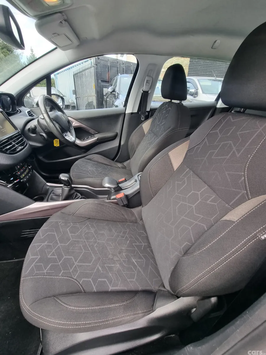 Peugeot 2008 SUV, Diesel, 2016, Black