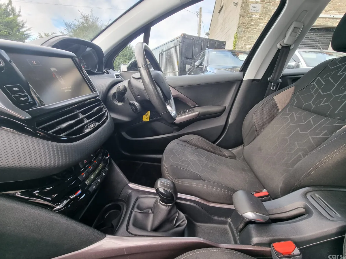 Peugeot 2008 SUV, Diesel, 2016, Black