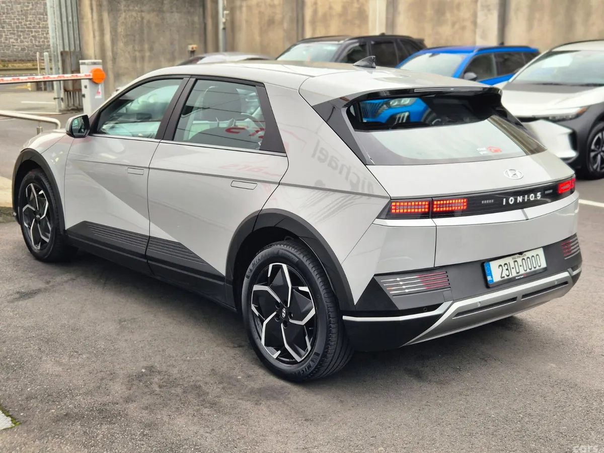 Hyundai IONIQ 5 Hatchback, Electric, 2023, Grey
