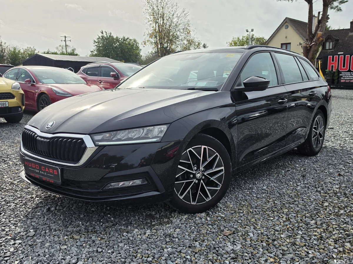 Skoda Octavia Estate, Petrol, 2021, Black