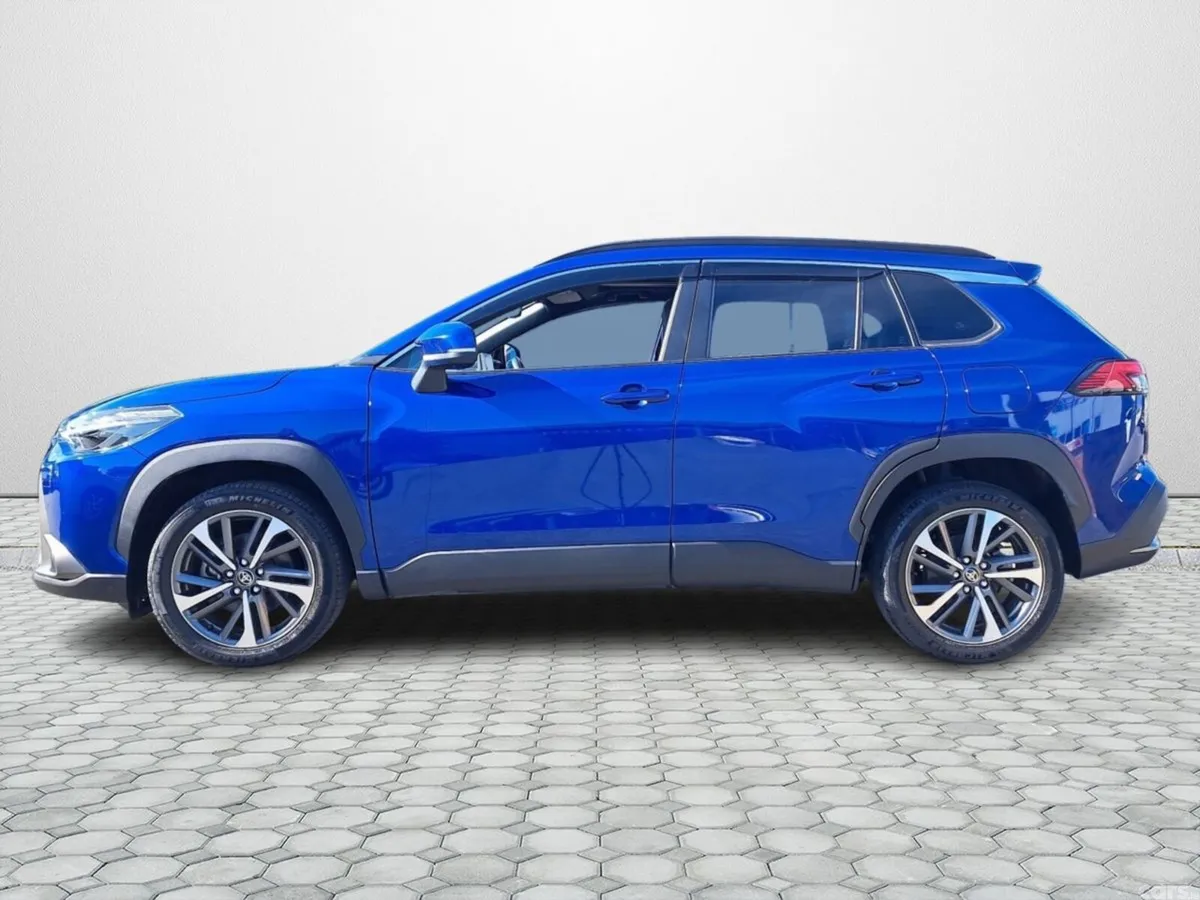 Toyota Corolla Cross SUV, Petrol Hybrid, 2023, Blue