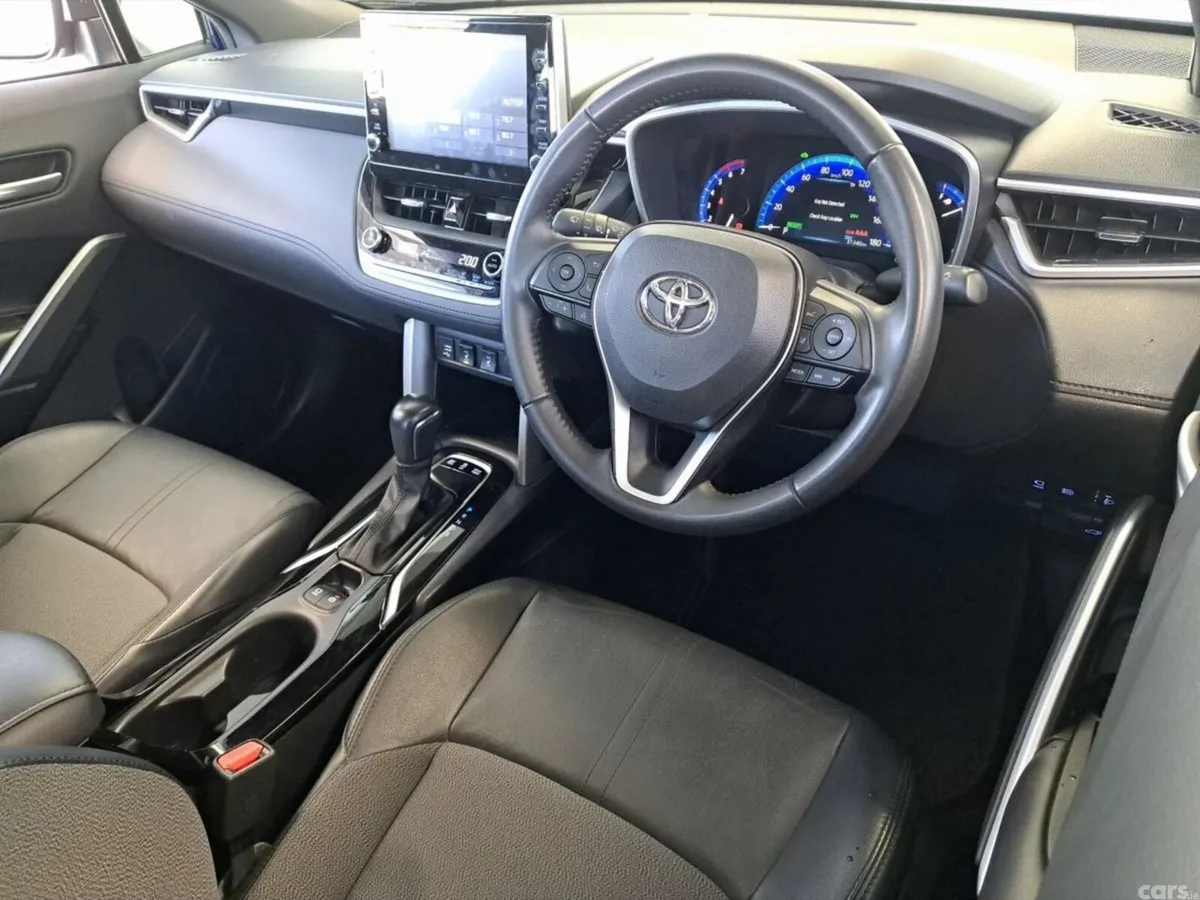 Toyota Corolla Cross SUV, Petrol Hybrid, 2023, Blue