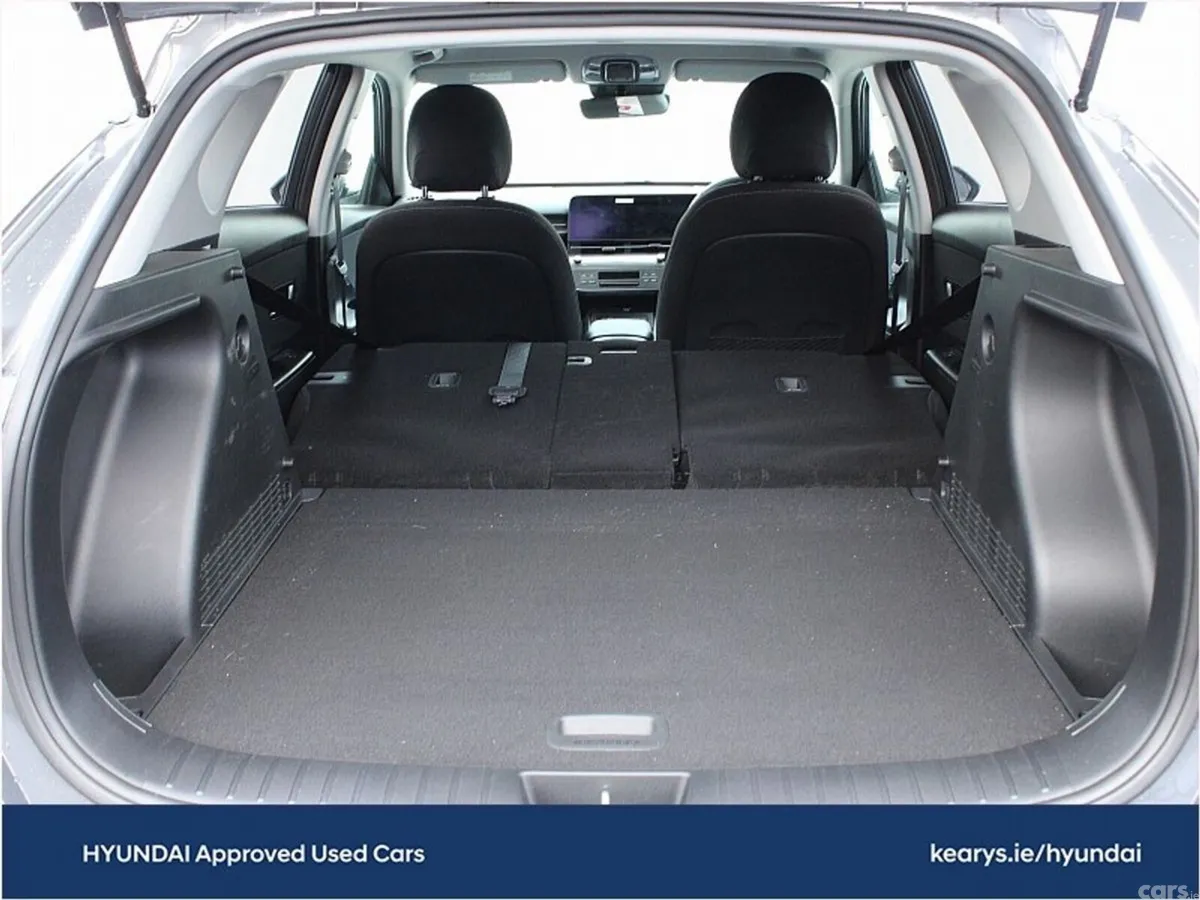 Hyundai KONA MPV, Petrol Hybrid, 2026, Grey