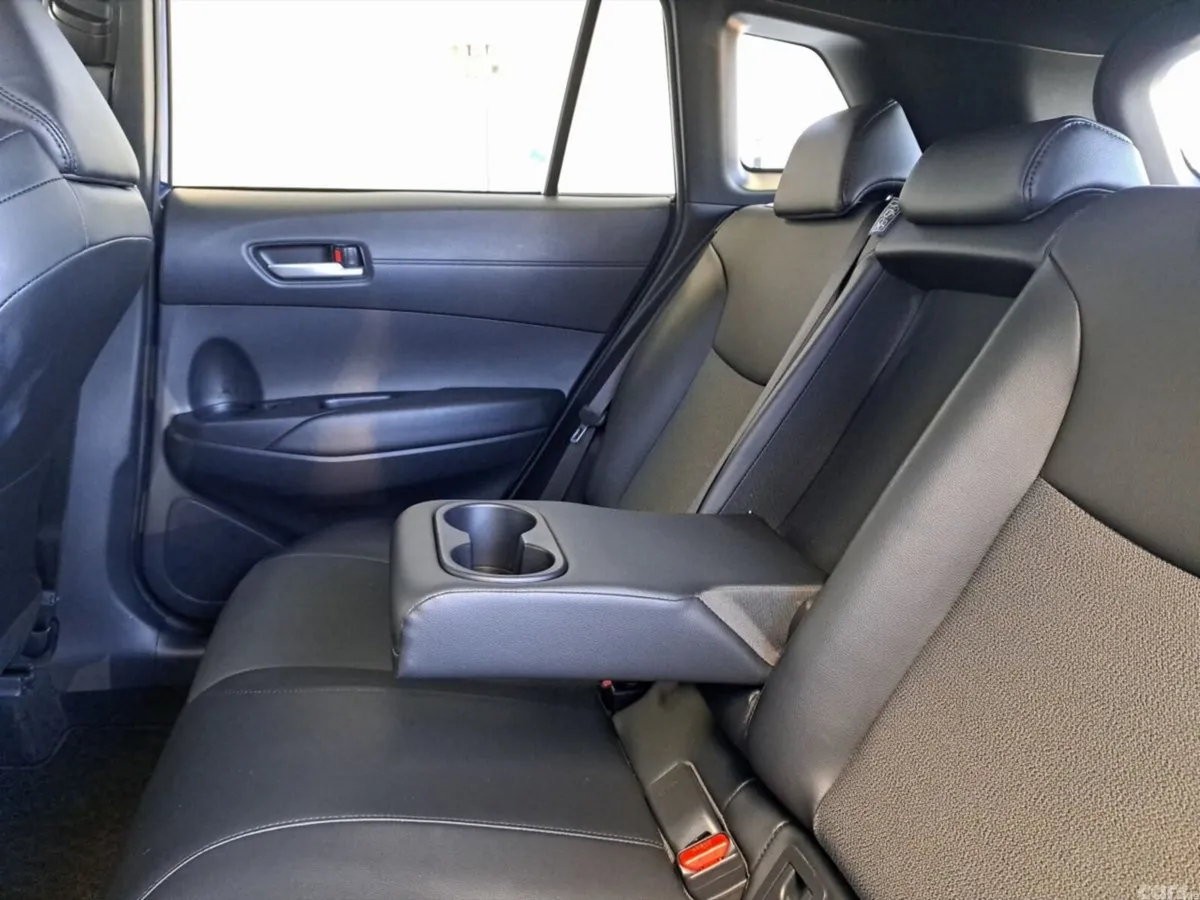 Toyota Corolla Cross SUV, Petrol Hybrid, 2023, Blue