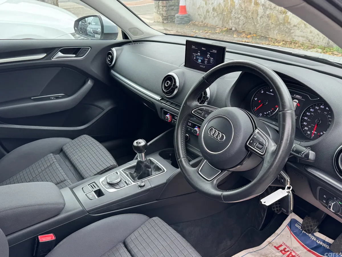 Audi A3 Hatchback, Diesel, 2015, Silver