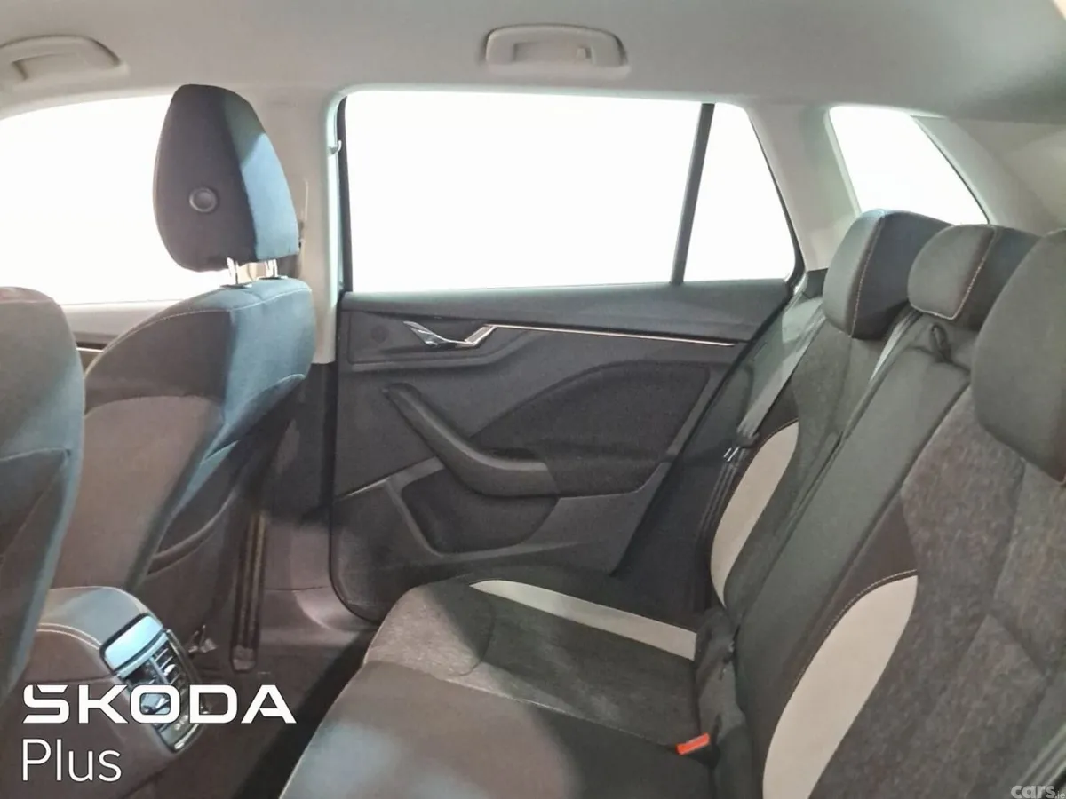 Skoda Kamiq Hatchback, Petrol, 2024, Grey