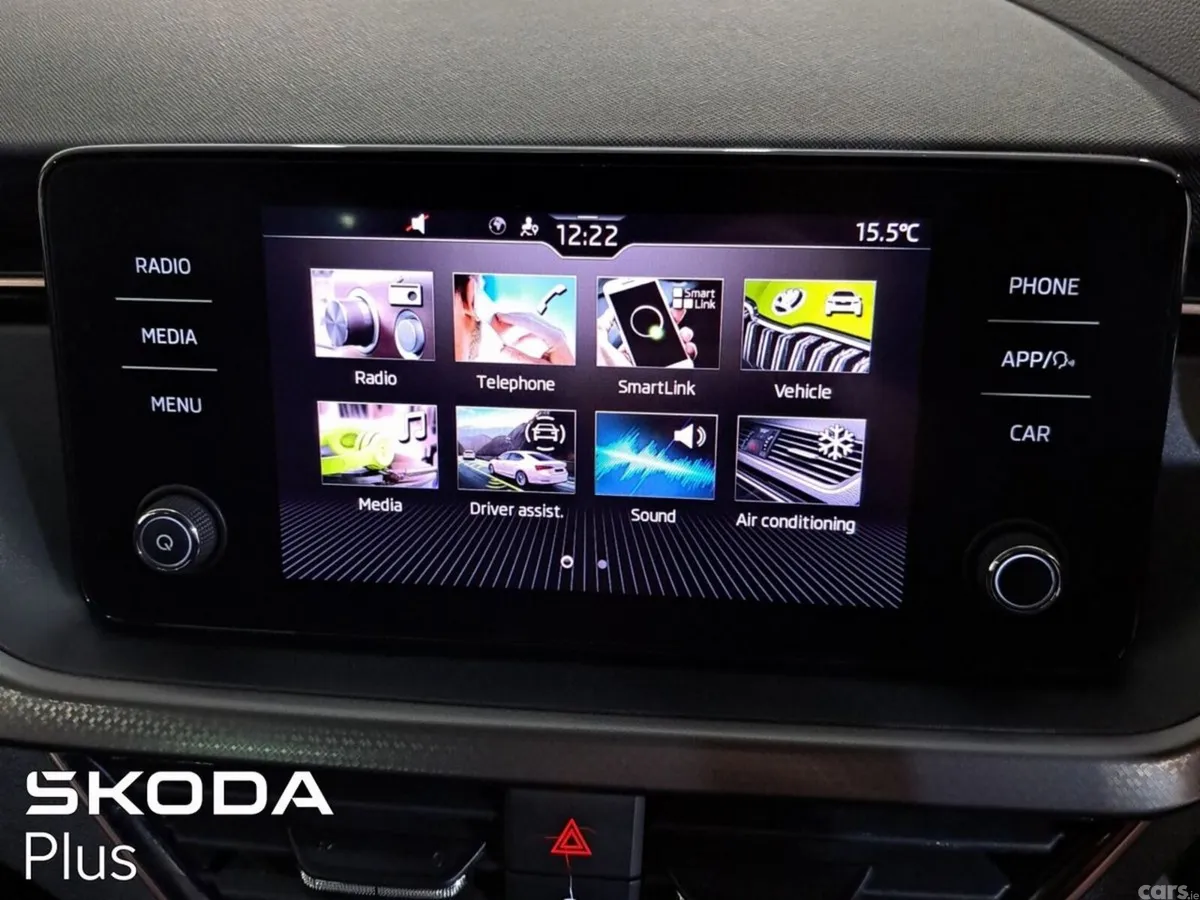 Skoda Kamiq Hatchback, Petrol, 2024, Grey