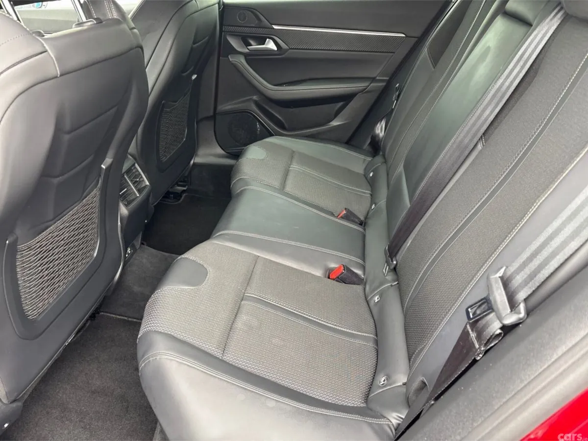 Peugeot 508 Hatchback, Diesel, 2020, Red
