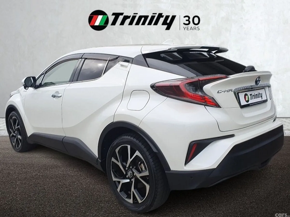 Toyota C-HR SUV, Petrol Hybrid, 2018, White