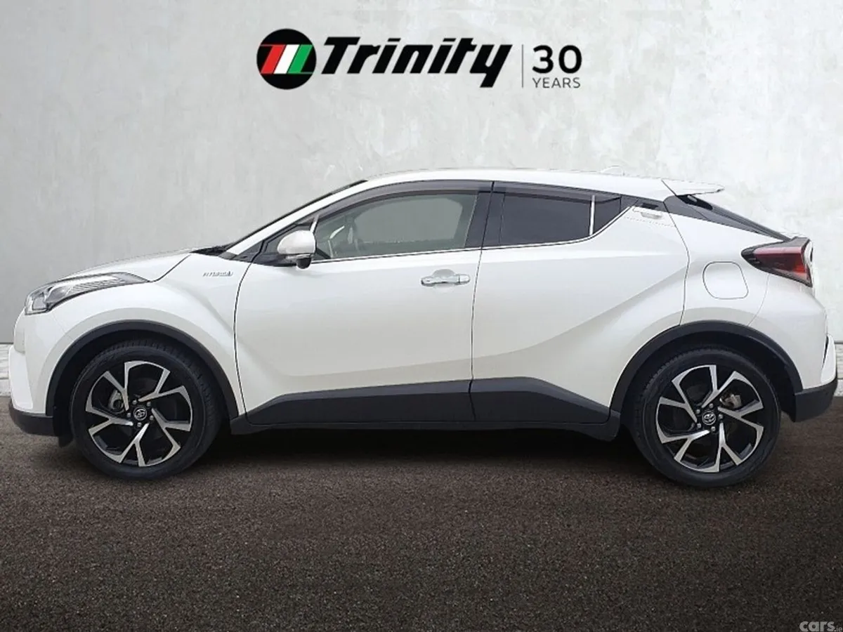 Toyota C-HR SUV, Petrol Hybrid, 2018, White