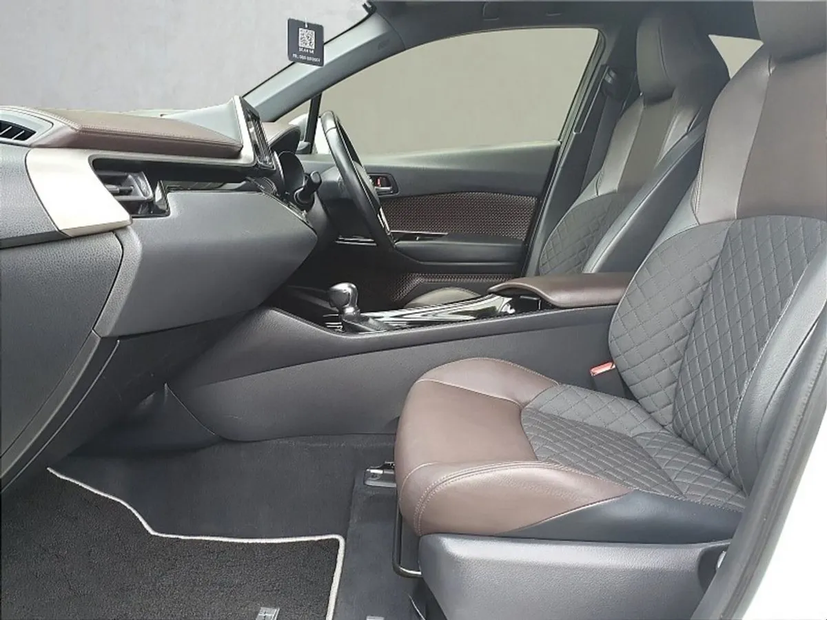 Toyota C-HR SUV, Petrol Hybrid, 2018, White