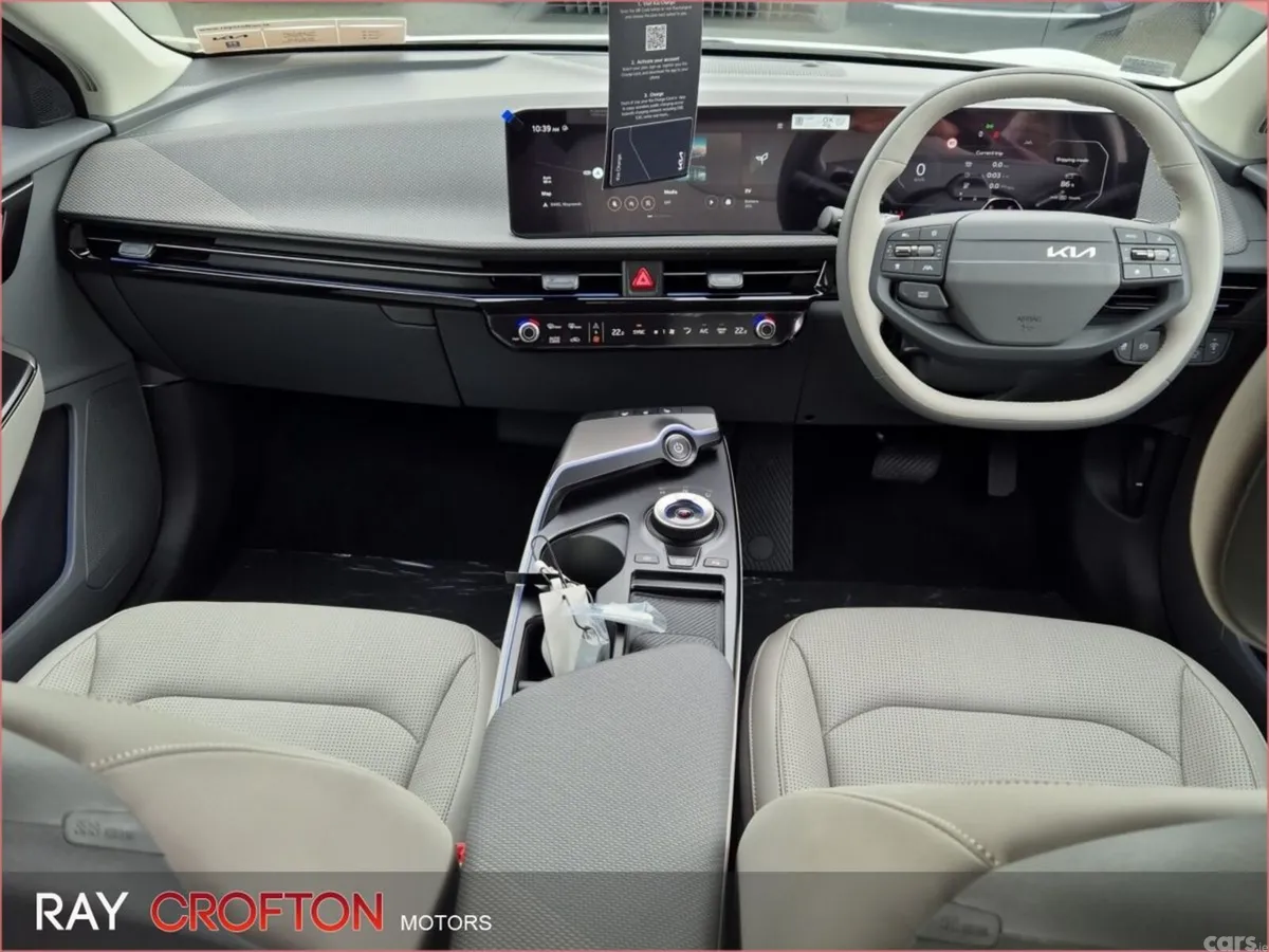 Kia EV6 MPV, Electric, 2026, White